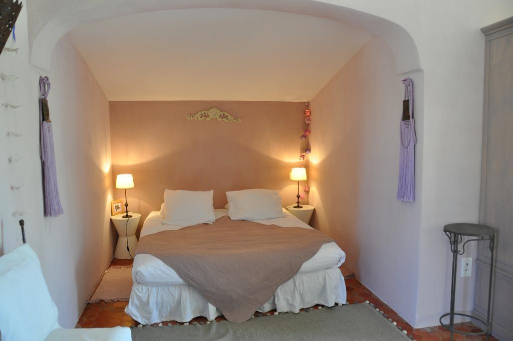 Bed and Breakfast Le Mas En Provence Entrechaux Екстер'єр фото