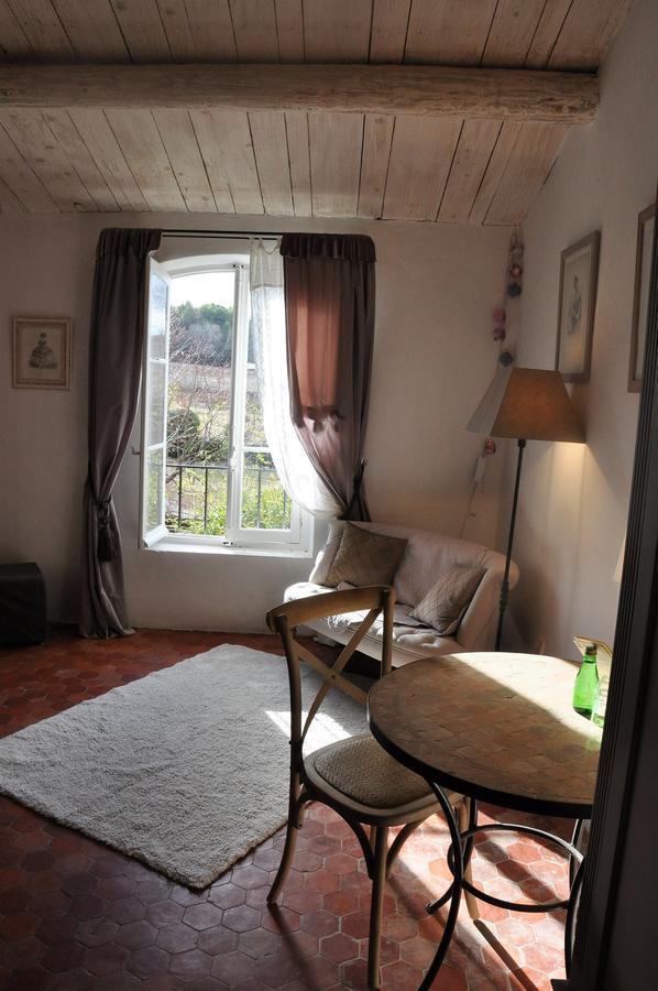Bed and Breakfast Le Mas En Provence Entrechaux Екстер'єр фото